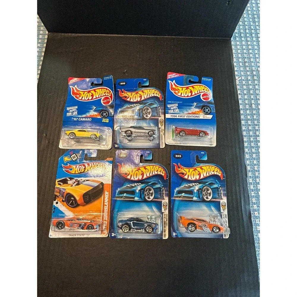 Lot Of 6 NIP 1:64‎ Diecast Hot Wheels Random Assortment